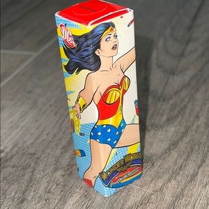 RARE MAC Lipstick Wonder Woman Russian Red BNWB